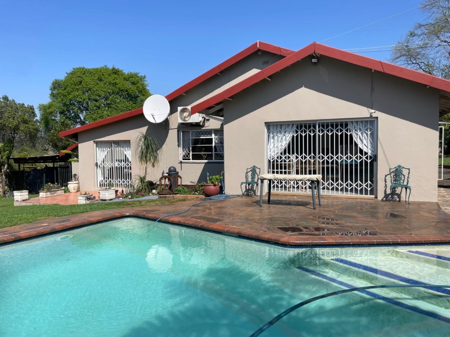 3 Bedroom Property for Sale in Greendale KwaZulu-Natal