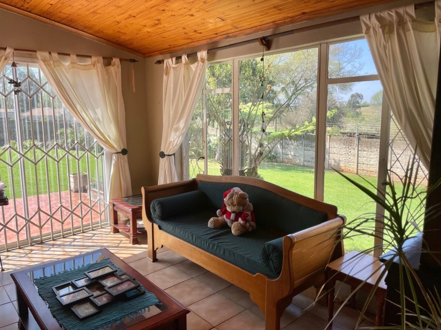 3 Bedroom Property for Sale in Greendale KwaZulu-Natal