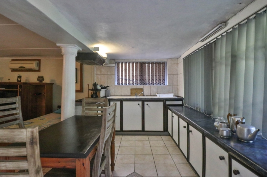 5 Bedroom Property for Sale in Ocean View KwaZulu-Natal