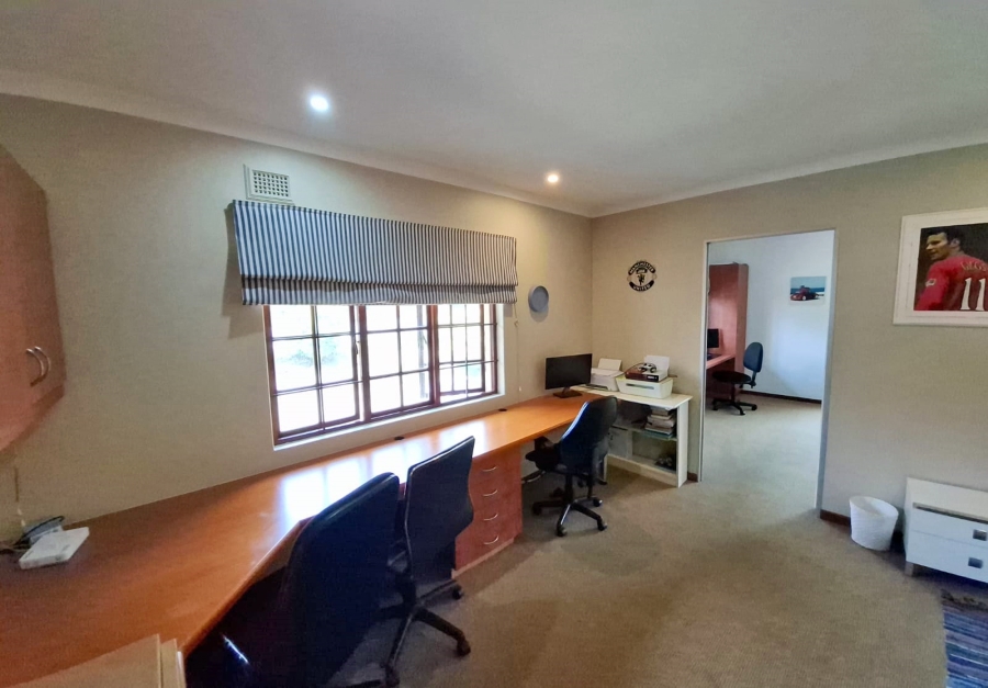 4 Bedroom Property for Sale in Hillcrest Central KwaZulu-Natal