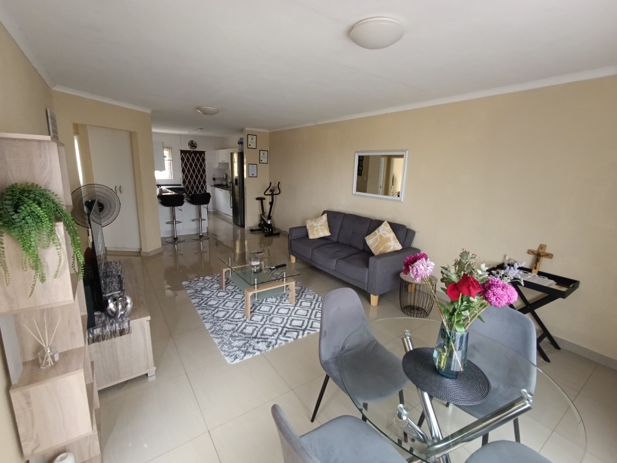 To Let 2 Bedroom Property for Rent in The Wolds KwaZulu-Natal