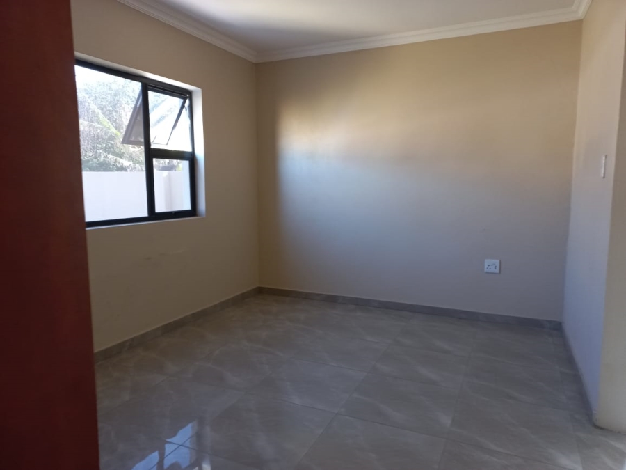 6 Bedroom Property for Sale in Uvongo Beach KwaZulu-Natal