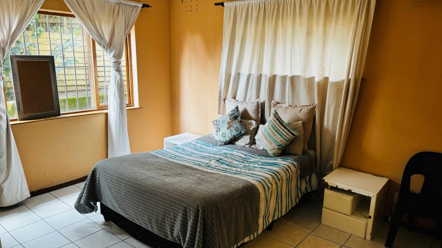 8 Bedroom Property for Sale in Bluff KwaZulu-Natal