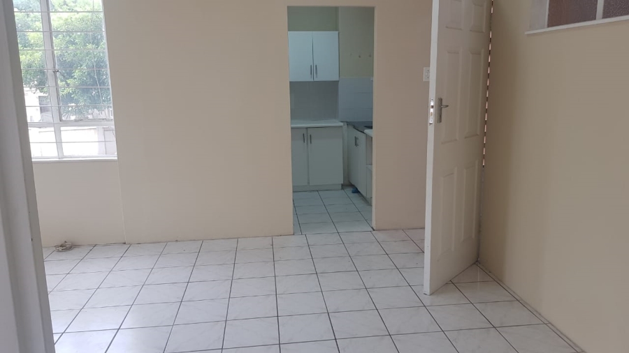 To Let 2 Bedroom Property for Rent in Morningside KwaZulu-Natal