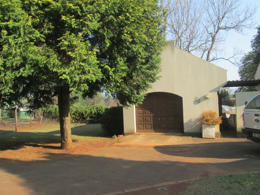 3 Bedroom Property for Sale in Greendale KwaZulu-Natal