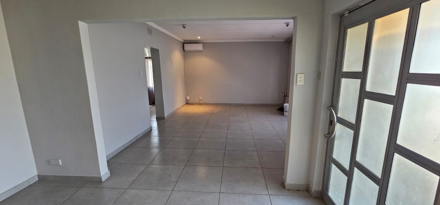 4 Bedroom Property for Sale in Manors KwaZulu-Natal