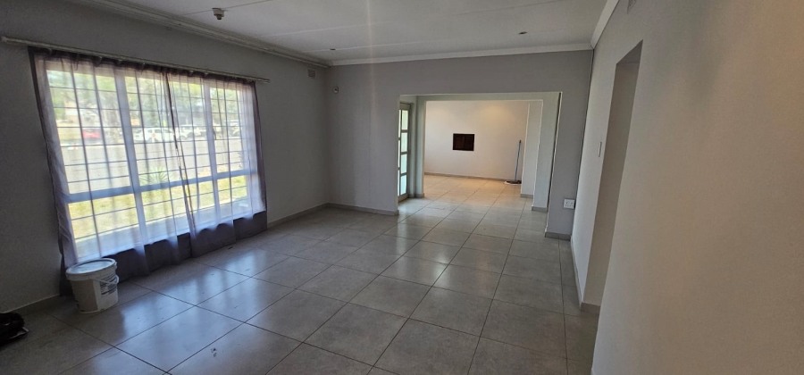 4 Bedroom Property for Sale in Manors KwaZulu-Natal