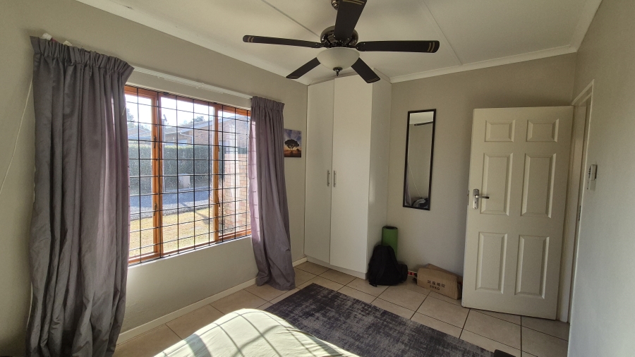 2 Bedroom Property for Sale in Greendale KwaZulu-Natal