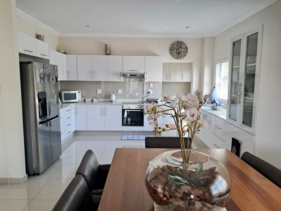 3 Bedroom Property for Sale in Palm Lakes Estate KwaZulu-Natal