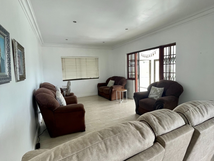 4 Bedroom Property for Sale in Bluff KwaZulu-Natal