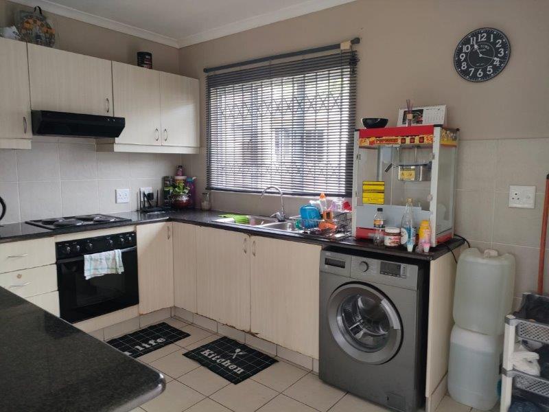 To Let 3 Bedroom Property for Rent in Malvern KwaZulu-Natal