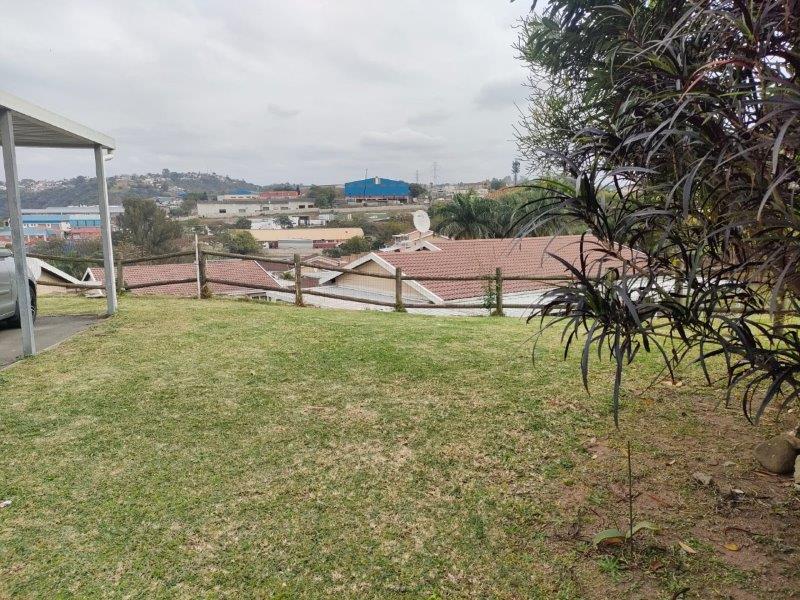 To Let 3 Bedroom Property for Rent in Malvern KwaZulu-Natal