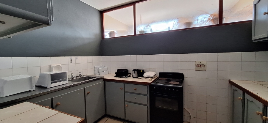 To Let 2 Bedroom Property for Rent in Amanzimtoti KwaZulu-Natal