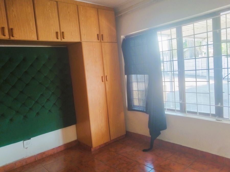 To Let 2 Bedroom Property for Rent in Malvern KwaZulu-Natal