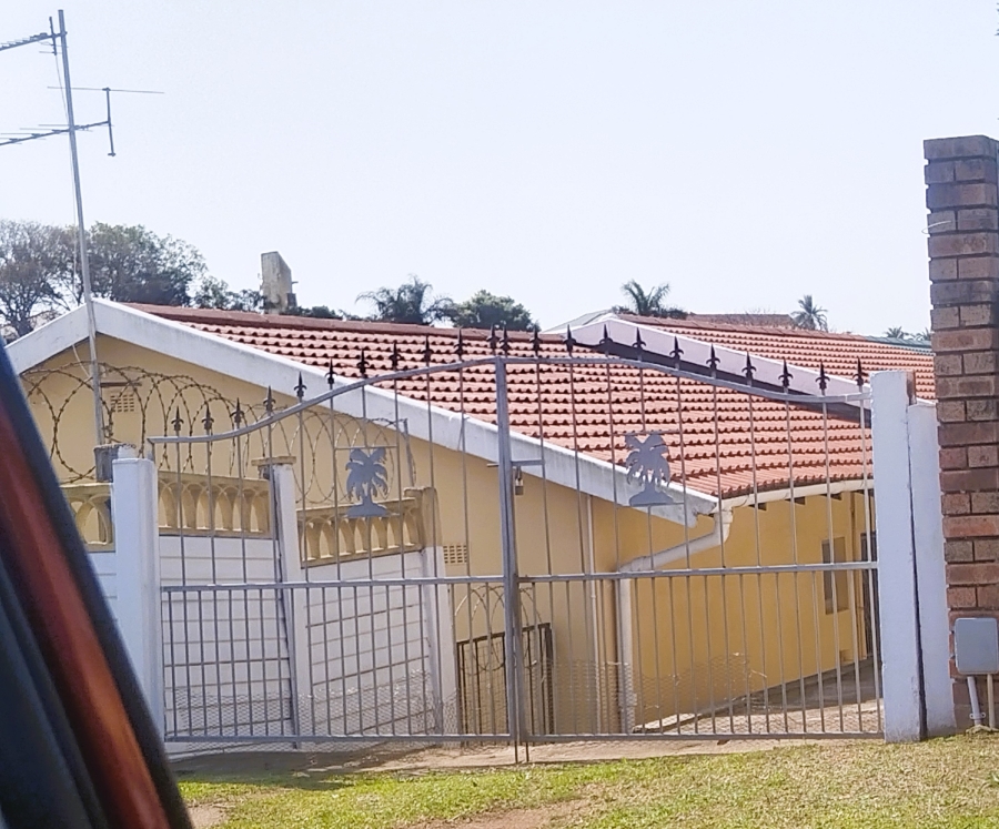 To Let 2 Bedroom Property for Rent in Malvern KwaZulu-Natal