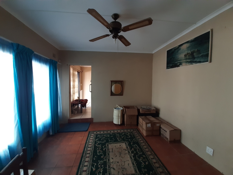 4 Bedroom Property for Sale in Uvongo KwaZulu-Natal