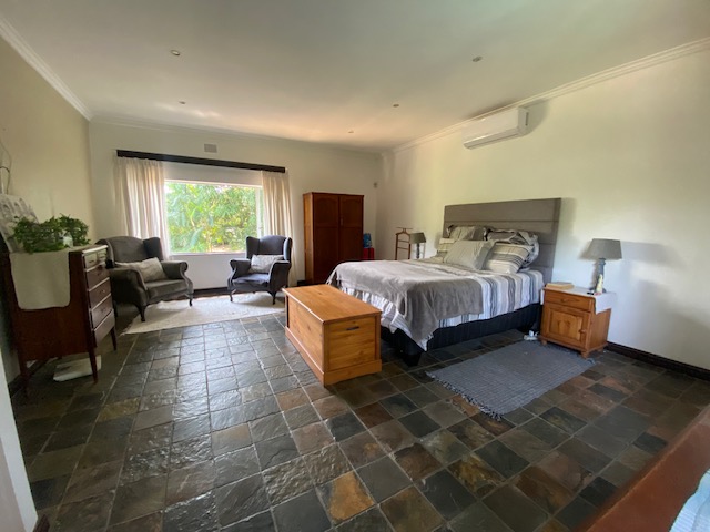 4 Bedroom Property for Sale in Meer En See KwaZulu-Natal