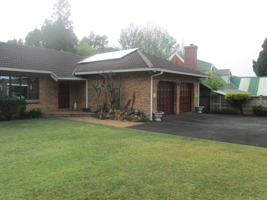 3 Bedroom Property for Sale in Greendale KwaZulu-Natal