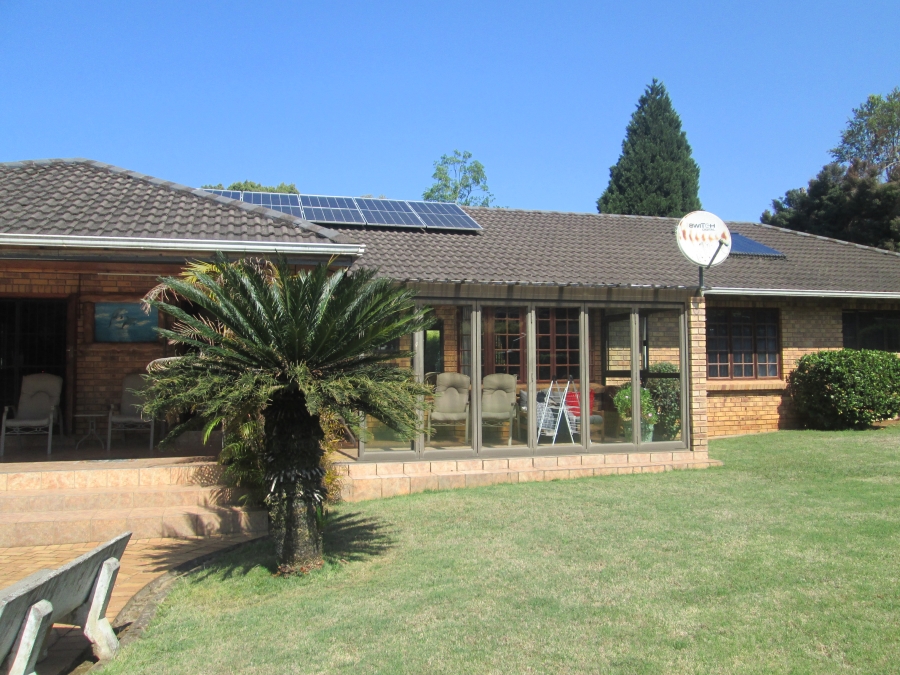 3 Bedroom Property for Sale in Greendale KwaZulu-Natal