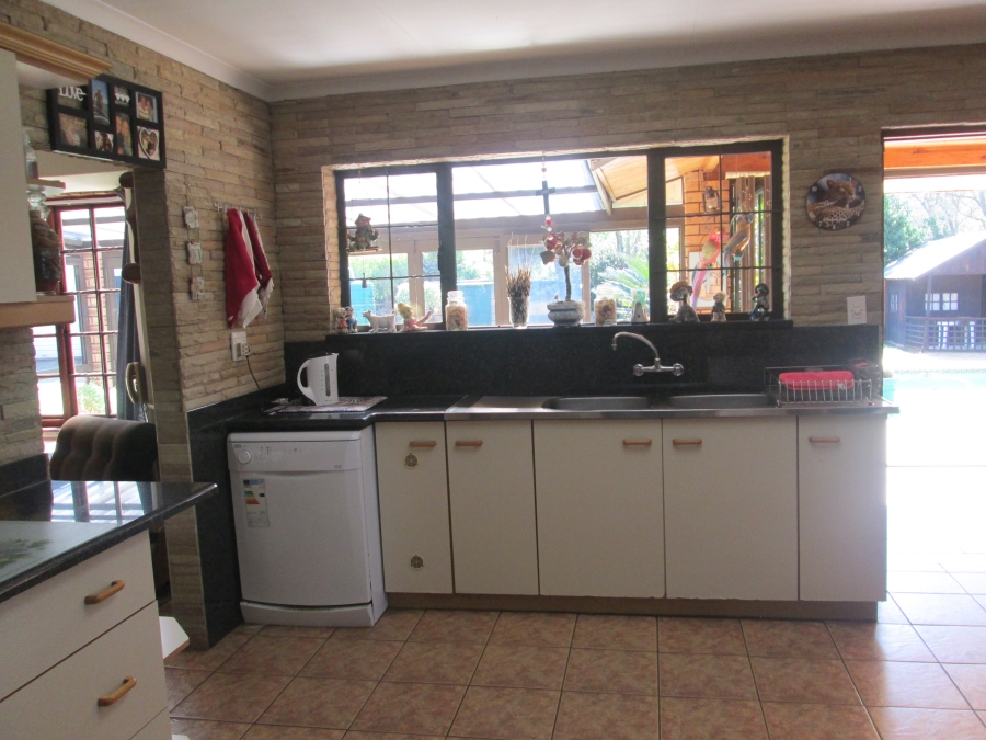 3 Bedroom Property for Sale in Greendale KwaZulu-Natal