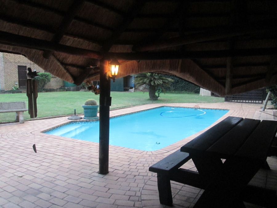 3 Bedroom Property for Sale in Greendale KwaZulu-Natal