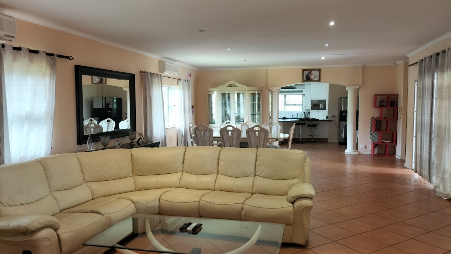 8 Bedroom Property for Sale in Mtunzini KwaZulu-Natal