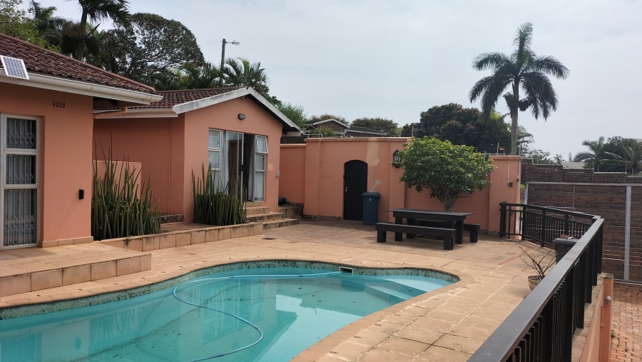 8 Bedroom Property for Sale in Mtunzini KwaZulu-Natal