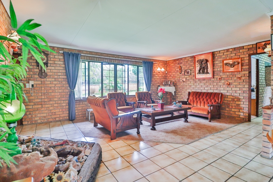 3 Bedroom Property for Sale in Greendale KwaZulu-Natal