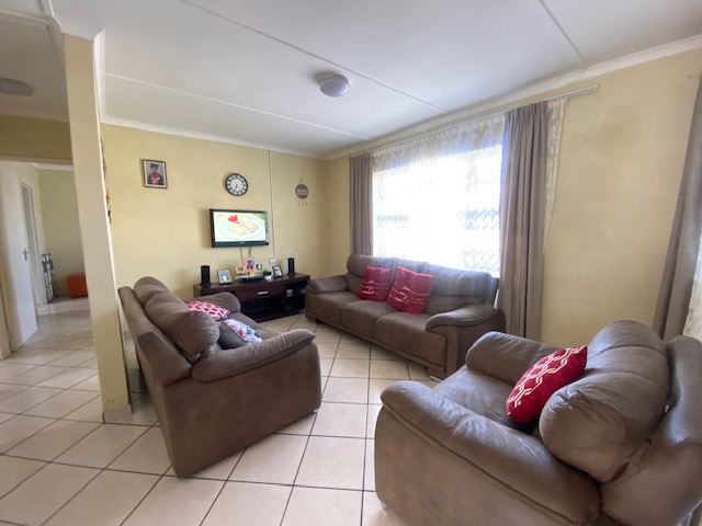 2 Bedroom Property for Sale in Arboretum KwaZulu-Natal