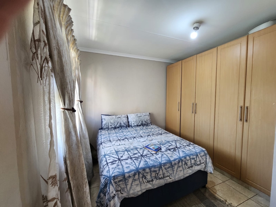 To Let 2 Bedroom Property for Rent in Bluff KwaZulu-Natal