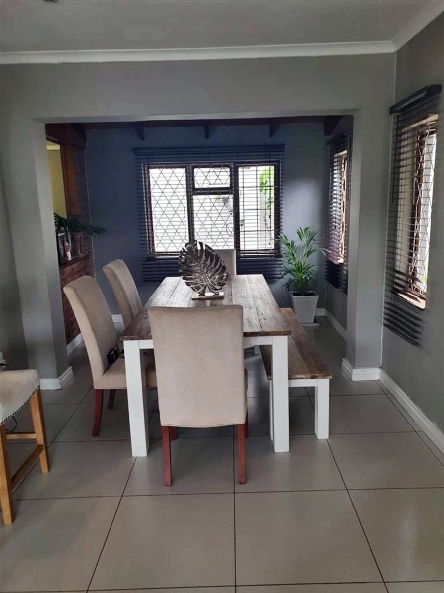 3 Bedroom Property for Sale in Waterfall KwaZulu-Natal