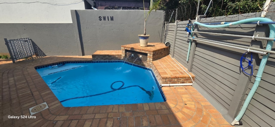 2 Bedroom Property for Sale in Meer En See KwaZulu-Natal