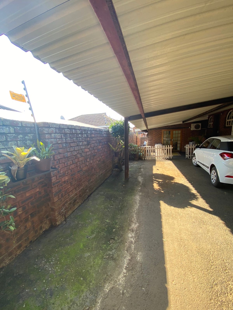 3 Bedroom Property for Sale in Hayfields KwaZulu-Natal