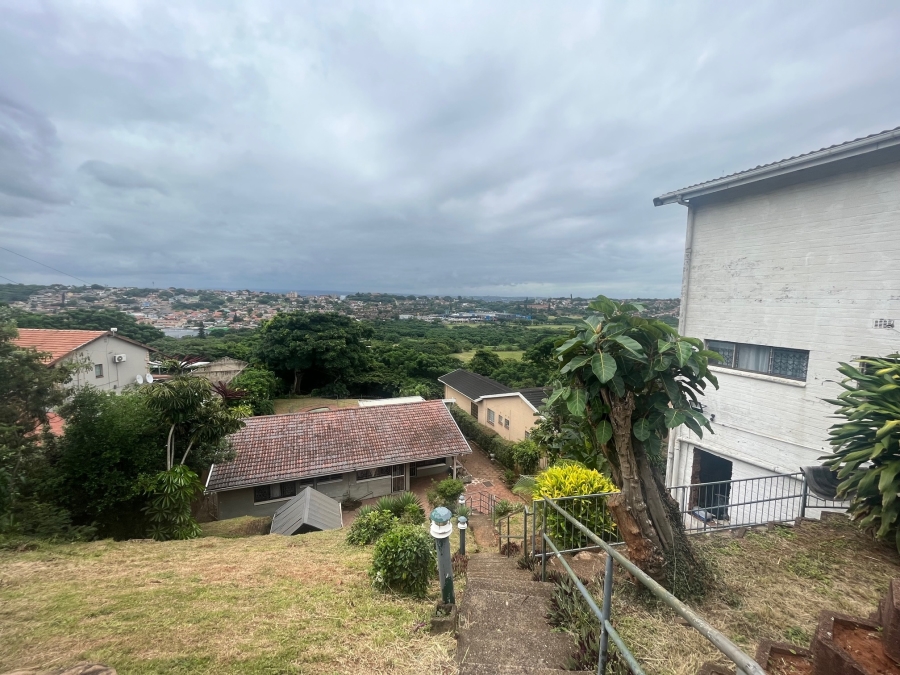 3 Bedroom Property for Sale in Brighton Beach KwaZulu-Natal