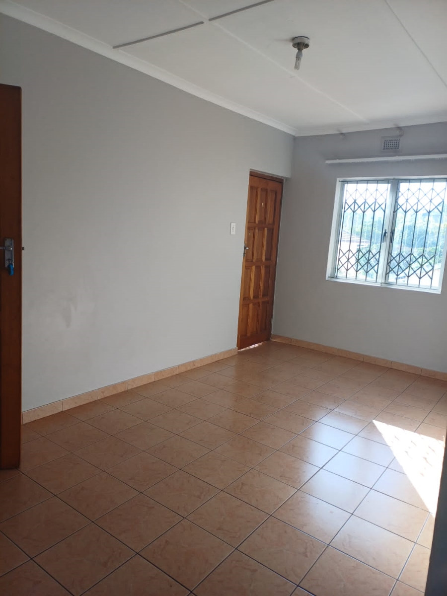 To Let 2 Bedroom Property for Rent in Stonebridge KwaZulu-Natal