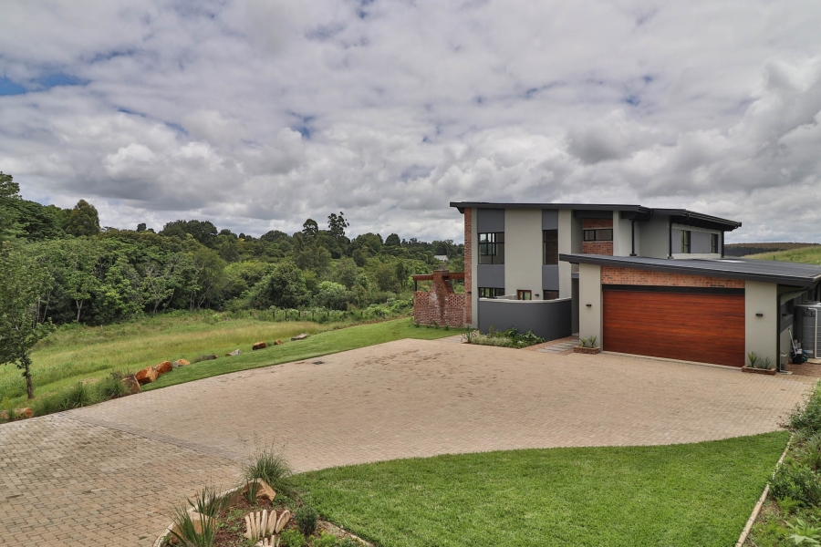 4 Bedroom Property for Sale in Leonard KwaZulu-Natal