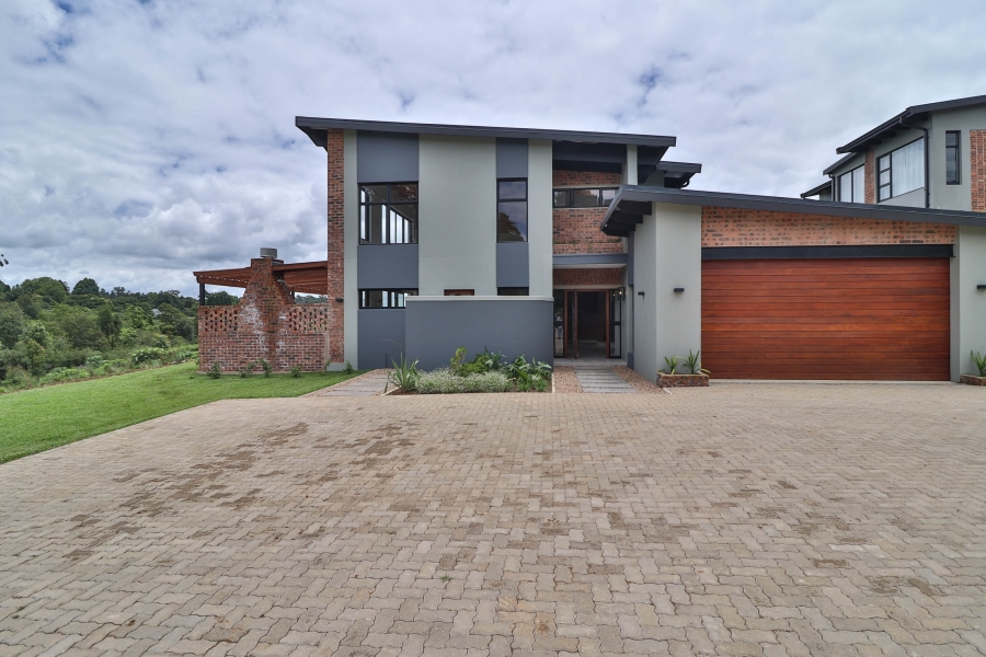 4 Bedroom Property for Sale in Leonard KwaZulu-Natal