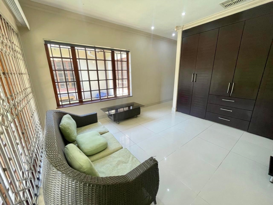 5 Bedroom Property for Sale in Ballito Central KwaZulu-Natal