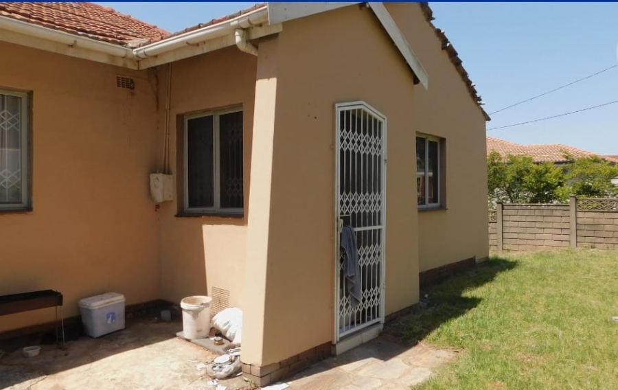 3 Bedroom Property for Sale in Montclair KwaZulu-Natal