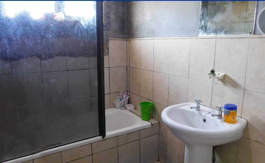 3 Bedroom Property for Sale in Montclair KwaZulu-Natal