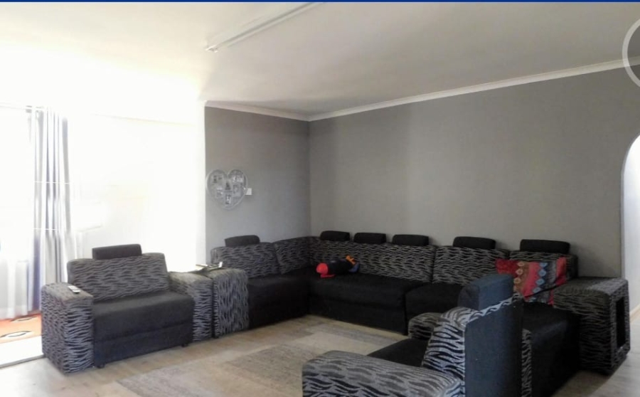 3 Bedroom Property for Sale in Montclair KwaZulu-Natal