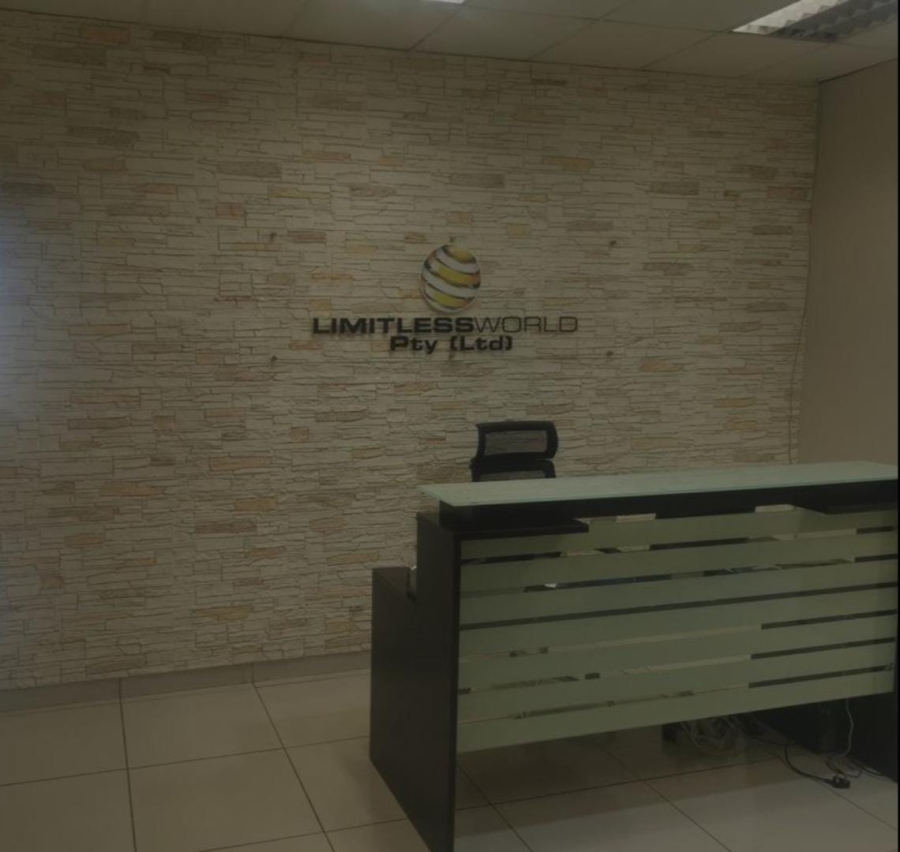 To Let commercial Property for Rent in Umhlanga Ridge KwaZulu-Natal