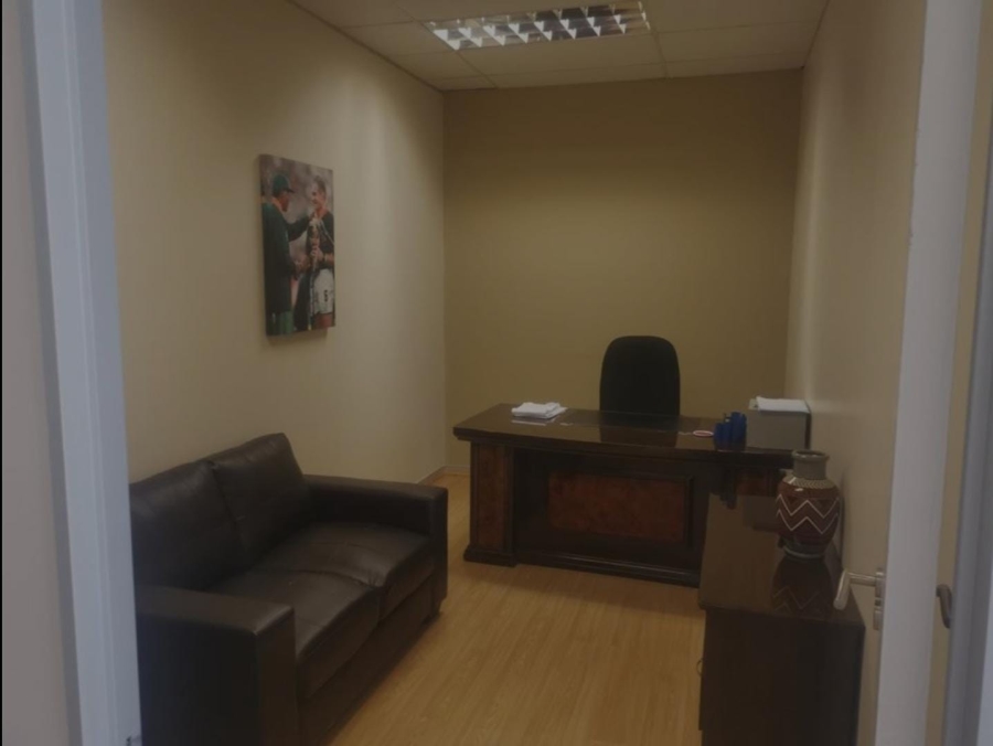 To Let commercial Property for Rent in Umhlanga Ridge KwaZulu-Natal