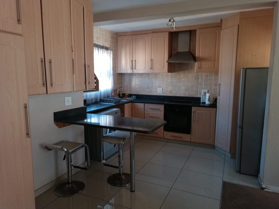 To Let 3 Bedroom Property for Rent in Meer En See KwaZulu-Natal