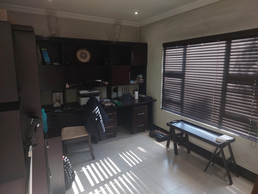 4 Bedroom Property for Sale in Westville Central KwaZulu-Natal