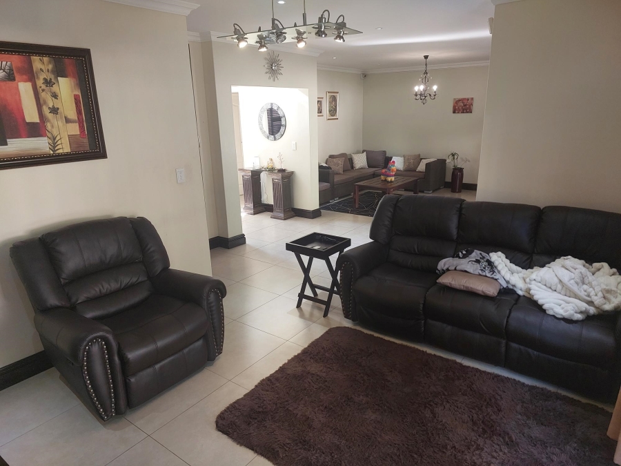 4 Bedroom Property for Sale in Westville Central KwaZulu-Natal