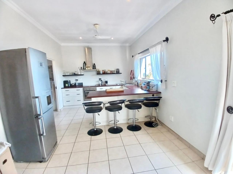 To Let 2 Bedroom Property for Rent in Sheffield Beach KwaZulu-Natal