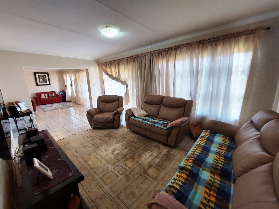 4 Bedroom Property for Sale in Shelly Beach KwaZulu-Natal
