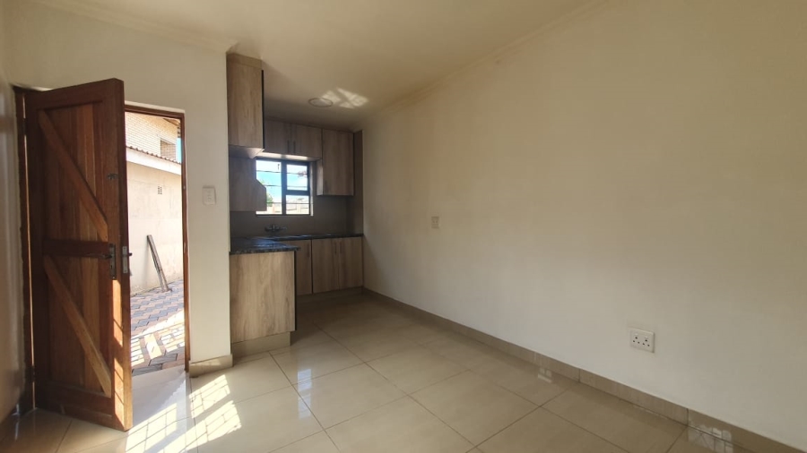 To Let 2 Bedroom Property for Rent in Brackenham KwaZulu-Natal