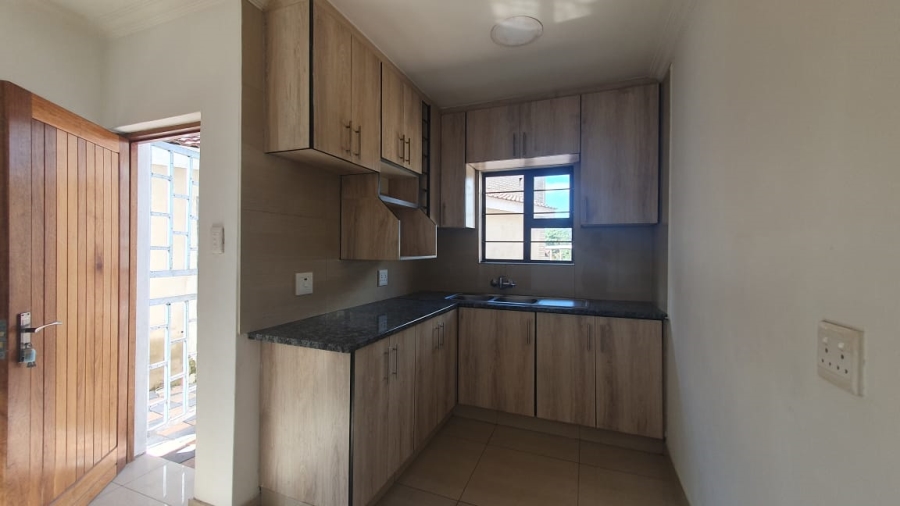 To Let 2 Bedroom Property for Rent in Brackenham KwaZulu-Natal